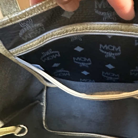 MCM Black Tote Bag - Picture 3 of 8